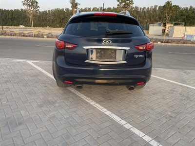 Infiniti qx70 in good condition-7