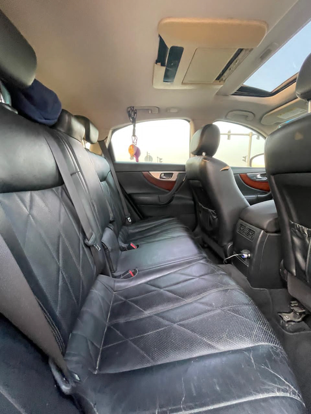 Infiniti qx70 in good condition
