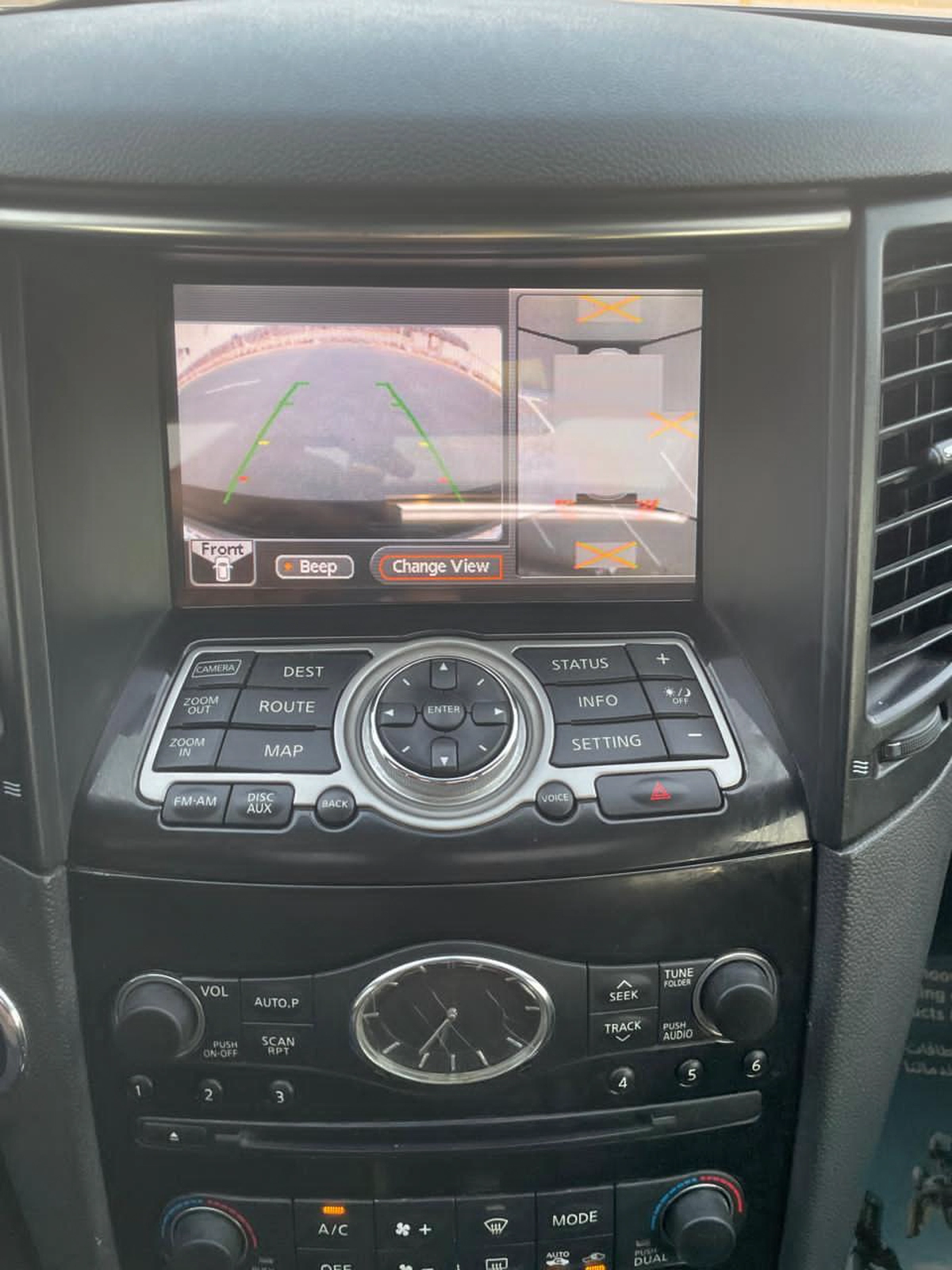 Infiniti qx70 in good condition