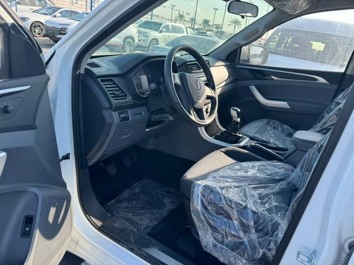 2022 MG T60 Pickup – Diesel AWD with Black Interior-2-2