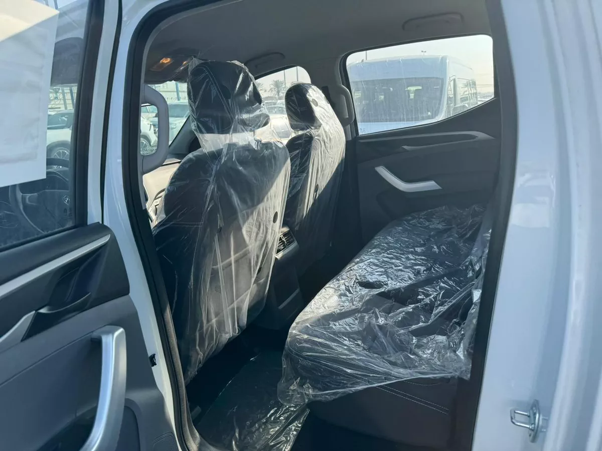 2022 MG T60 Pickup – Diesel AWD with Black Interior-3-3