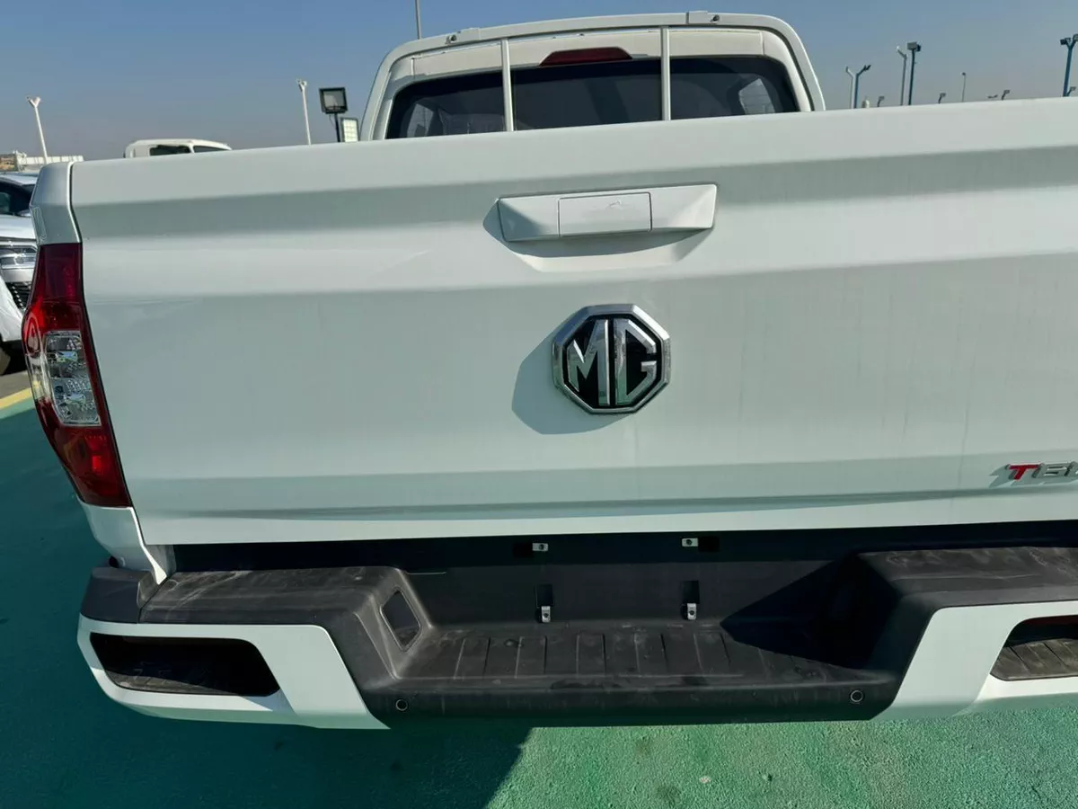 2022 MG T60 Pickup – Diesel AWD with Black Interior-5-5