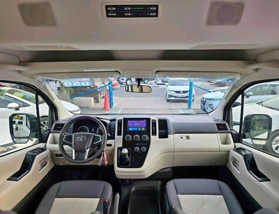 Toyota Hiace GL HIGHROOF GL | 3.5L PETROL M/T V6 | HIGH OPTION 13 SEATER (CODE # HHGL35MP)-9