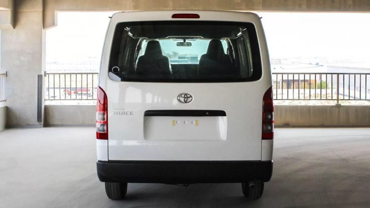 Toyota Hiace GL Toyota hiace cargo standard 2.7L V4 PETROL-6-0