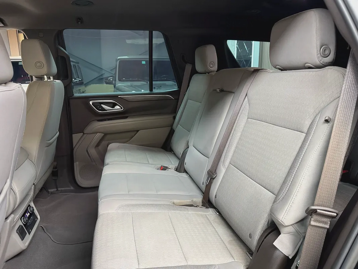 2021 Chevrolet Tahoe LS GCC Specs - Excellent Condition-14-14