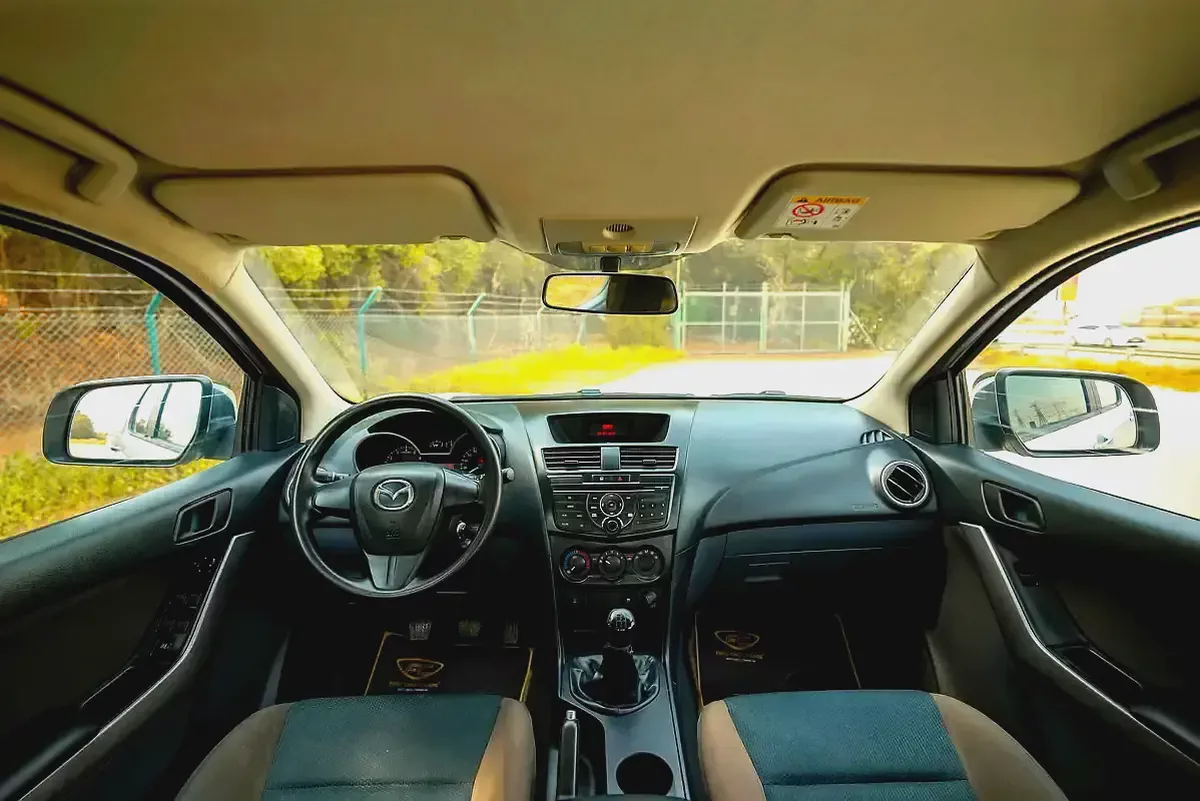 Mazda BT-50 | Double Cabin 4X2 | Manual | GCC Specs | Ref#M72436-6-6
