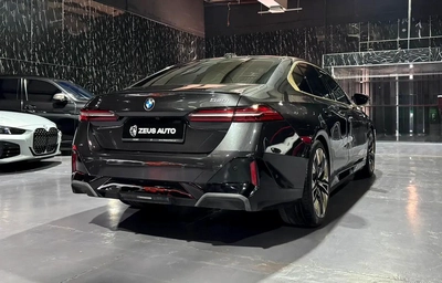 2025 BMW 520i | GCC | AGMC Warranty 2027 | AGMC Service 2027-2