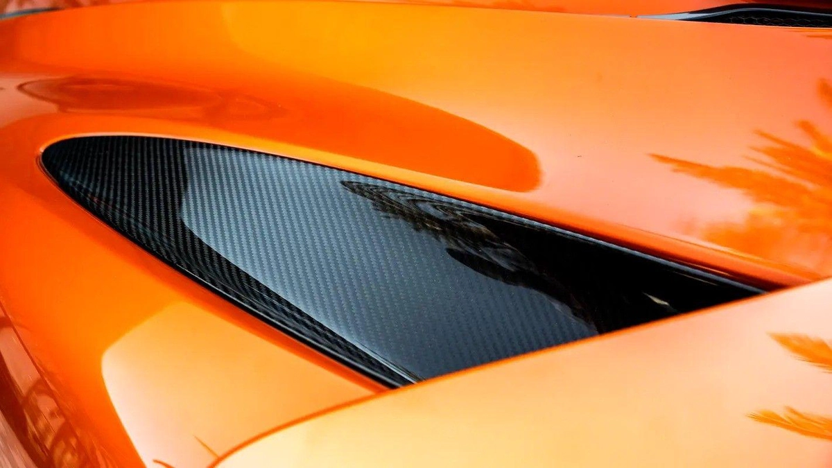 For sale McLaren 720S, 4.0 l, 2018 in Dubai-10-10