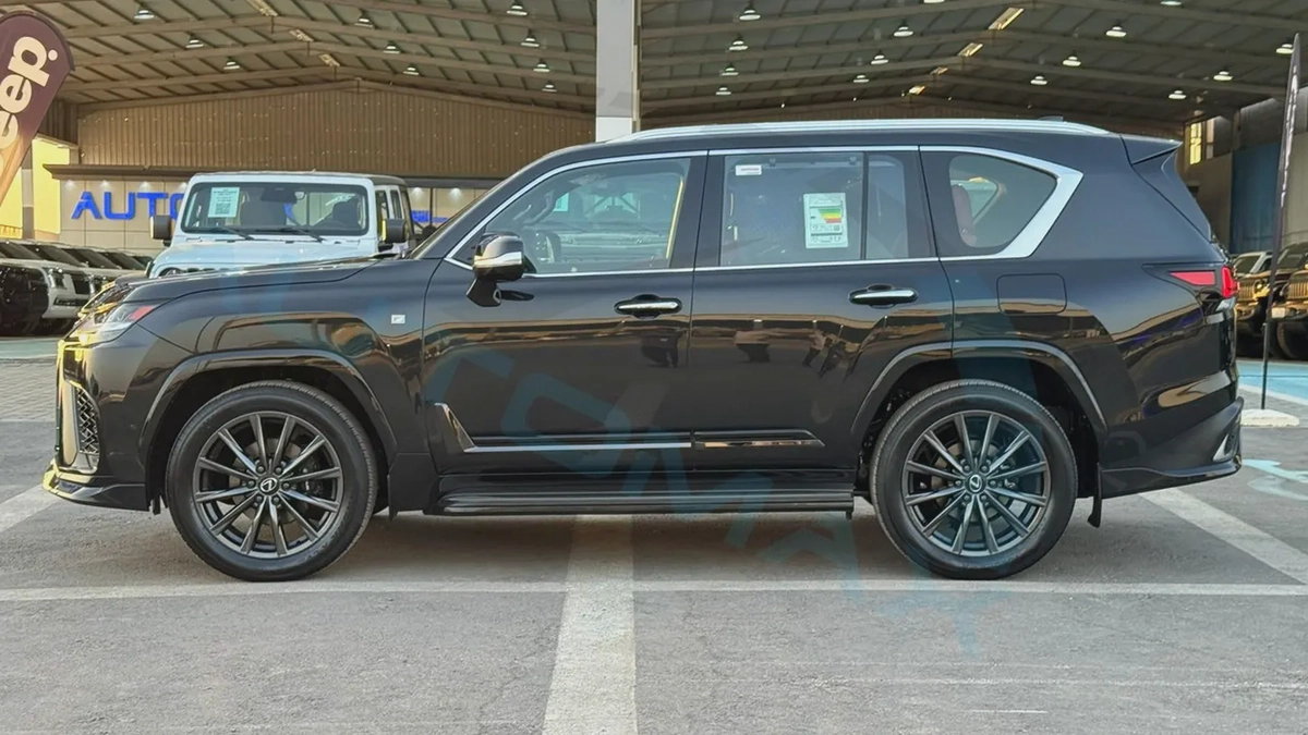 ( Only For Export ) 2026 Lexus LX 700h F Sport 3.5TT V6 Hybrid AWD GCC BRAND NEW-19-19