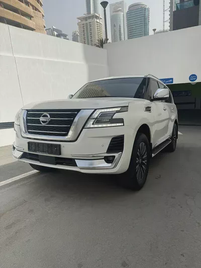 Nissan Patrol LE Platinum Inhouse finance pay 29500k remaining easy emi-4