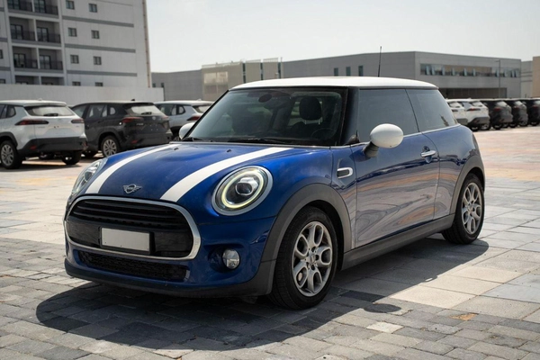 Mini Cooper STD | GCC Specs | Original Paint | Low Mileage
