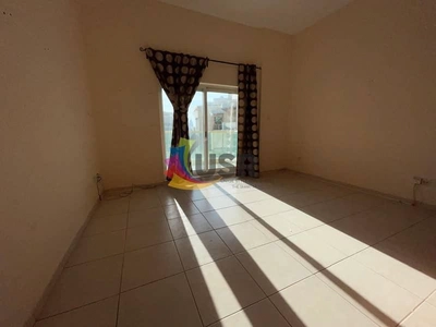EXCELLENT 5 STAR BUILDING CHILLER 2BR W/ MAID'S AND LAUNDRY ROOM 135K-11
