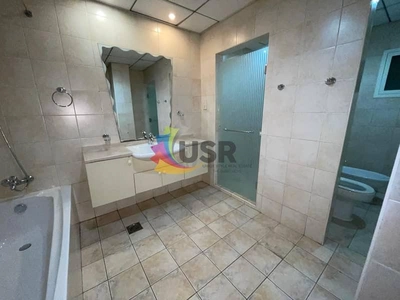 EXCELLENT 5 STAR BUILDING CHILLER 2BR W/ MAID'S AND LAUNDRY ROOM 135K-18