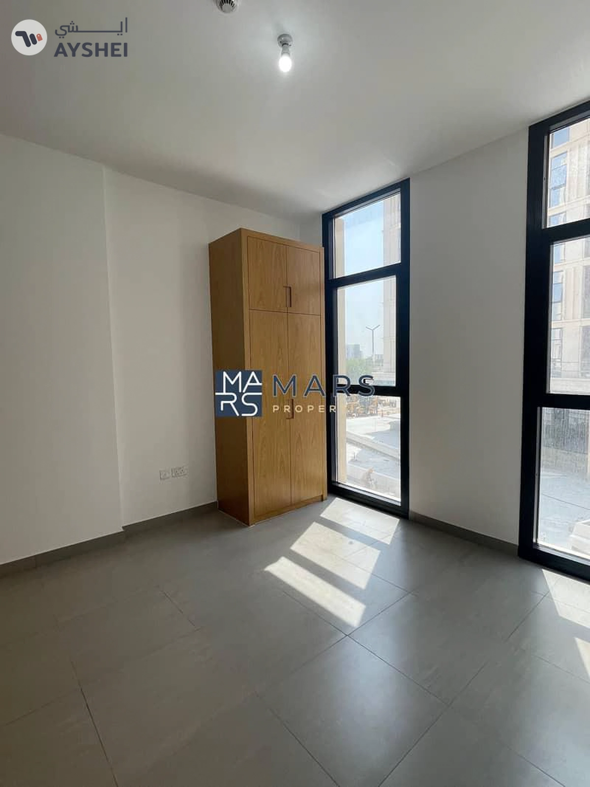 | Freehold | Brand New | Studio Suite |