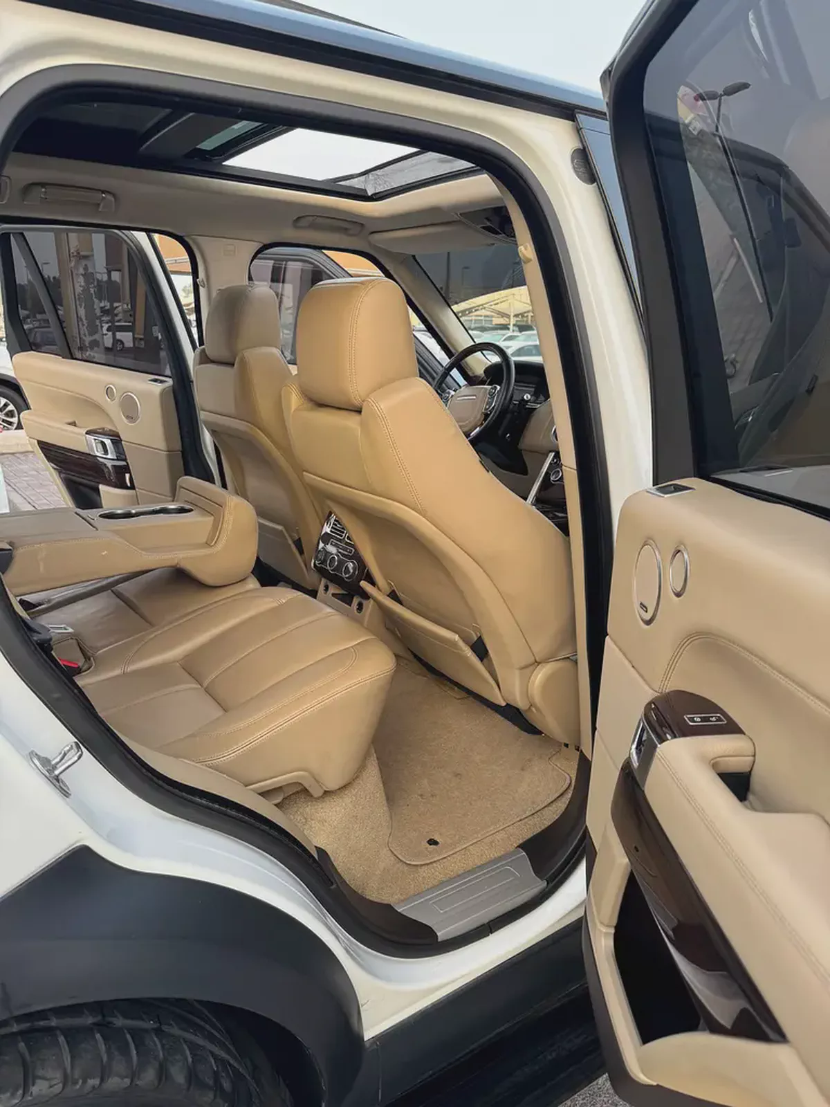 رينچ روڤر فوچ SUPERCHARGED موديل 2014 خليجى بانوراما فل اوبشم صبغ الوكاله-17-17