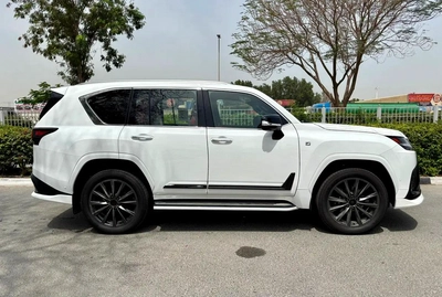 Lexus LX 700h F-Sport 2025 - GCC Specs - Brand New Hybrid Luxury SUV-15