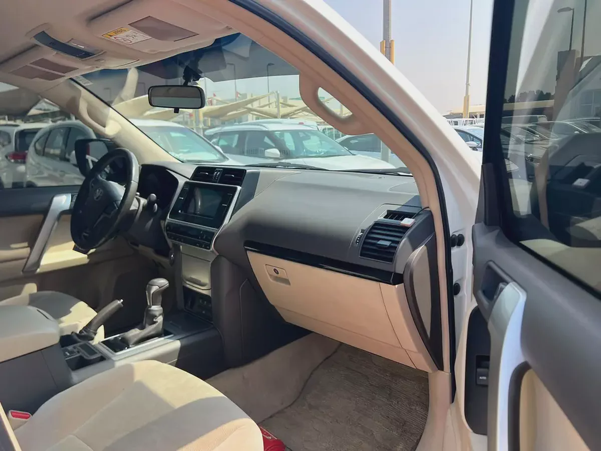 2022 Toyota Prado, EXR, V6, GCC, Screen, Camera Ref#1197-9-9