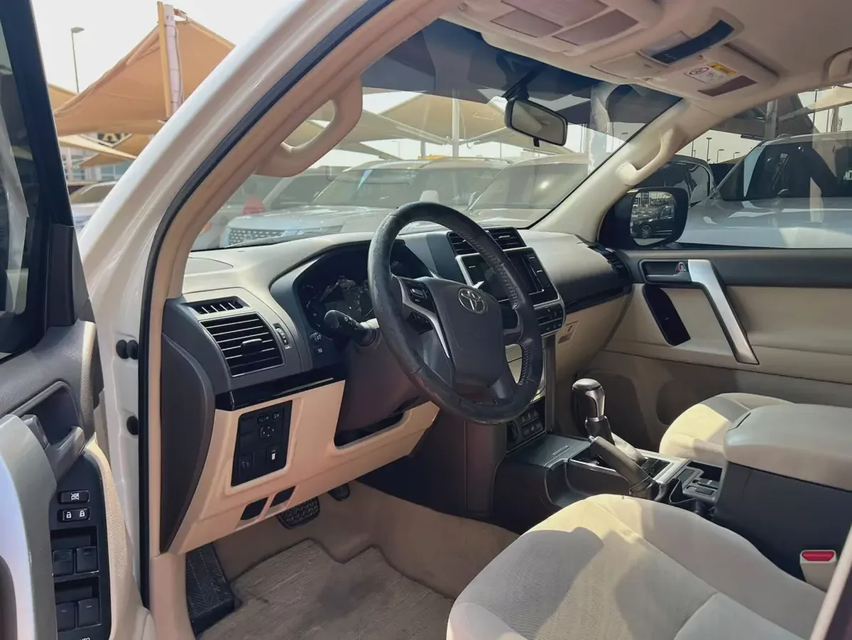 2022 Toyota Prado, EXR, V6, GCC, Screen, Camera Ref#1197-8-8