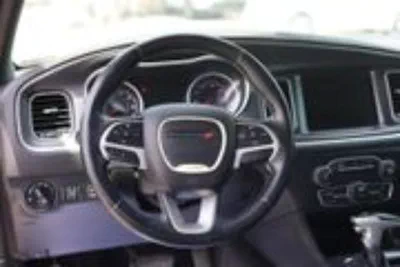 Used Dodge Charger 3.6L SXT Mid Option 2015-2