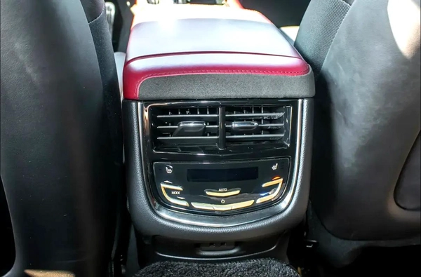 2019 - CADILLAC CTS - JAPANES SPECES - ONLY 23,000 KM