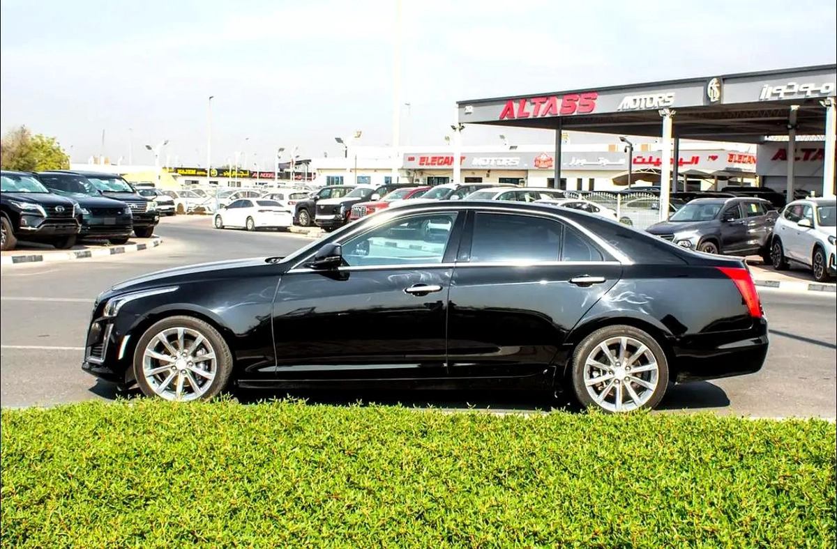 2019 - CADILLAC CTS - JAPANES SPECES - ONLY 23,000 KM