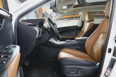 Lexus NX 300 Premier 2020 | GCC Specs | Pristine Condition-8