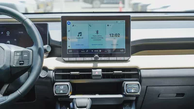 2026 Toyota RAV4 XLE HYBRID 2.5L | GCC Specs | Brand New-14