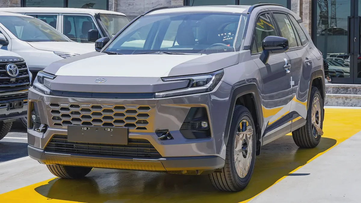 2026 Toyota RAV4 XLE HYBRID 2.5L | GCC Specs | Brand New