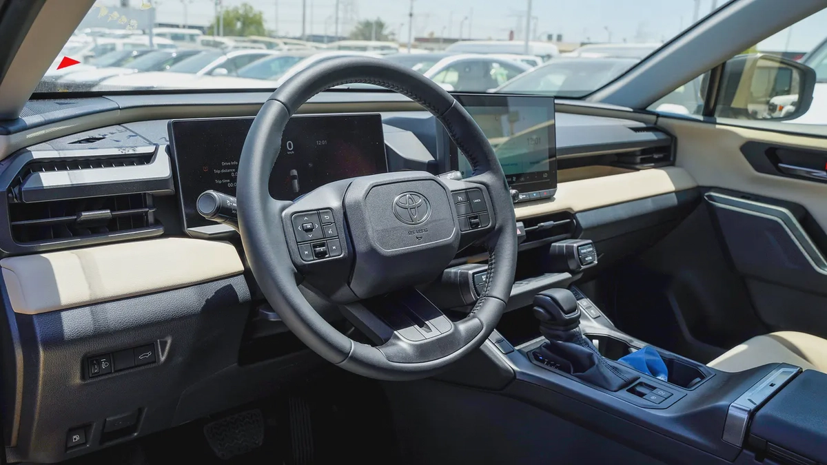 2026 Toyota RAV4 XLE HYBRID 2.5L | GCC Specs | Brand New-8-8