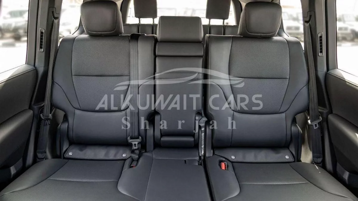 Toyota Land Cruiser VX TOYOTA LAND CRUISER LC300 VX 4.0P AT MY2024 twin turbo-17-0
