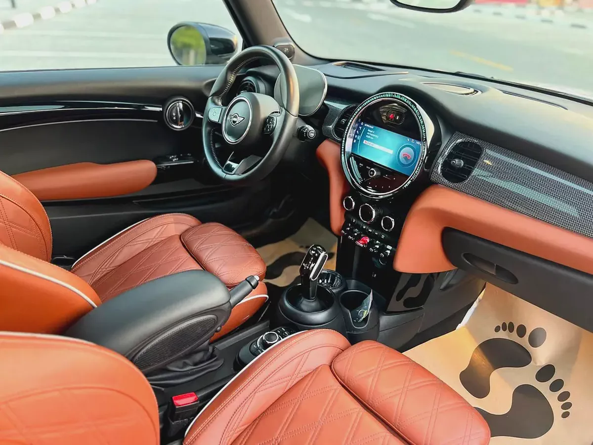 Mini Cooper S 2023-7-7