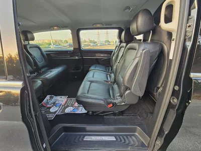 MERCEDES V-250 GCC 2023 // 2KEYS // PERFECT CONDITION // 8SEATS // ACCIDENT FREE-14