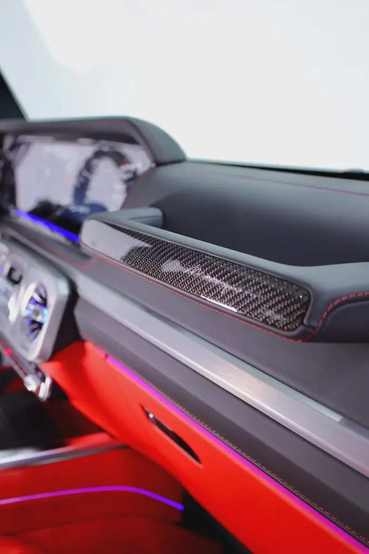 G63 GCC A22 DOUBLE NIGHT PACKAGE + CARBON INTERIOR + 5 YEARS WARRANTY + SERVICE FROM GARGASH-14-14