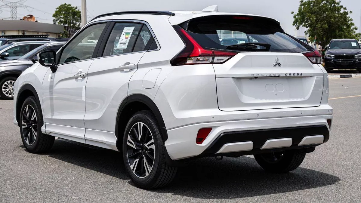 Mitsubishi Eclipse Cross GLAS HIGH LINE Brand New – 1.5L Petrol 4WD Automatic – H43 – GCC 2026 – Export Only-3-0