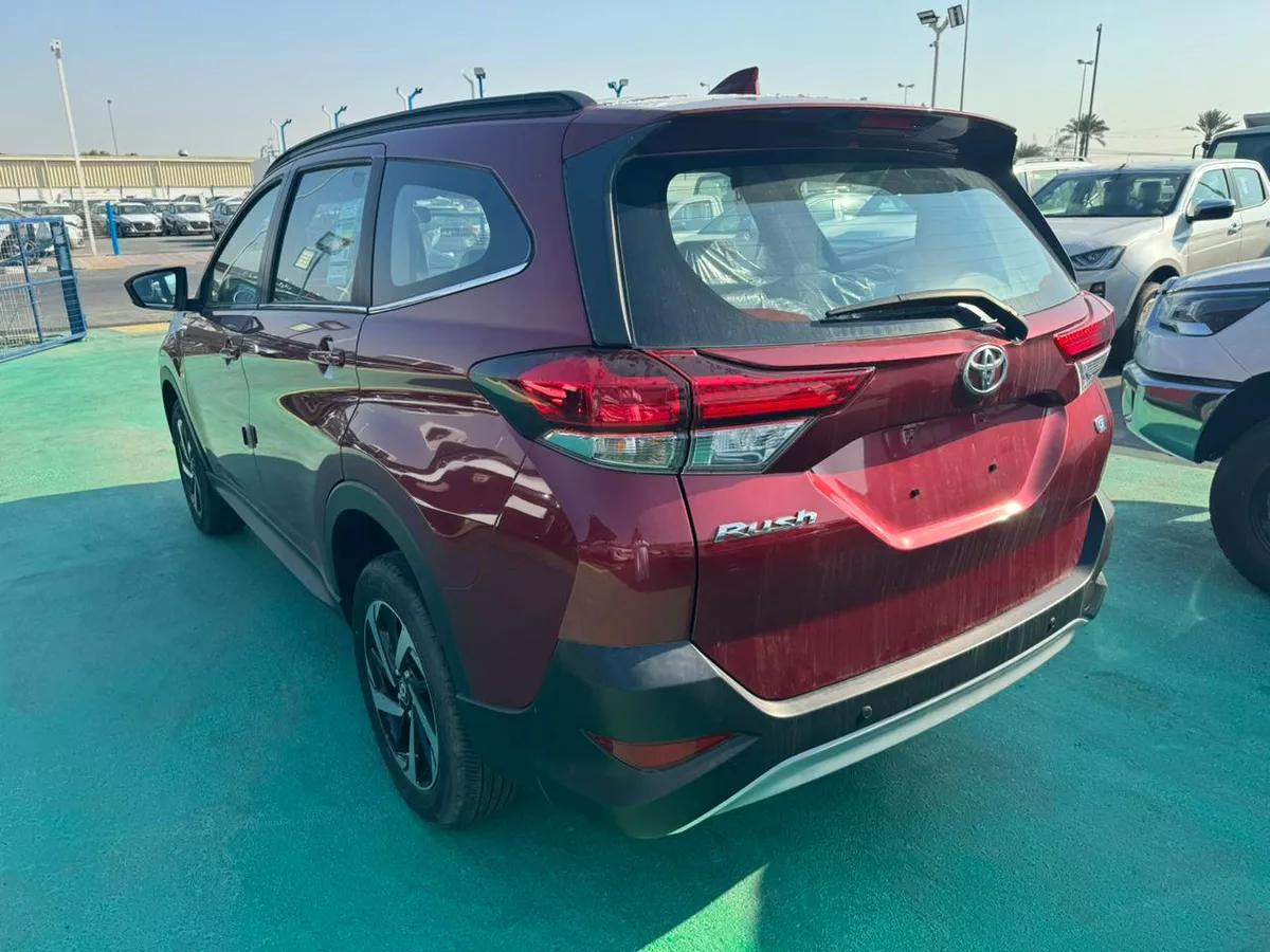 New 2023 Toyota tC-2-2