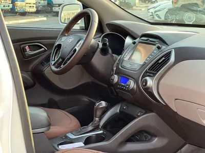 Hyundai Tucson  2014 Hyundai Tucson 2.4L V4 - Rear Camera - panoramic sunroof - Leather Seats-14