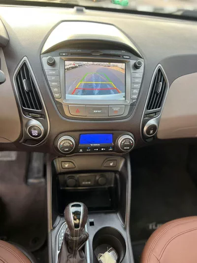 Hyundai Tucson  2014 Hyundai Tucson 2.4L V4 - Rear Camera - panoramic sunroof - Leather Seats-18