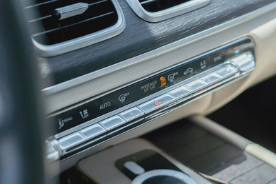 Mercedes-Benz GLS 450 4MATIC 2020-8