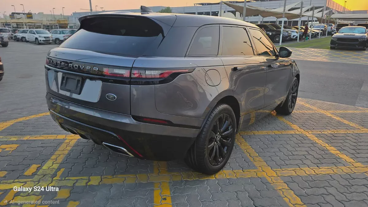 2018 Land Rover Range Rover Velar R-Dynamic SE | Low Mileage | Luxury SUV-4-4
