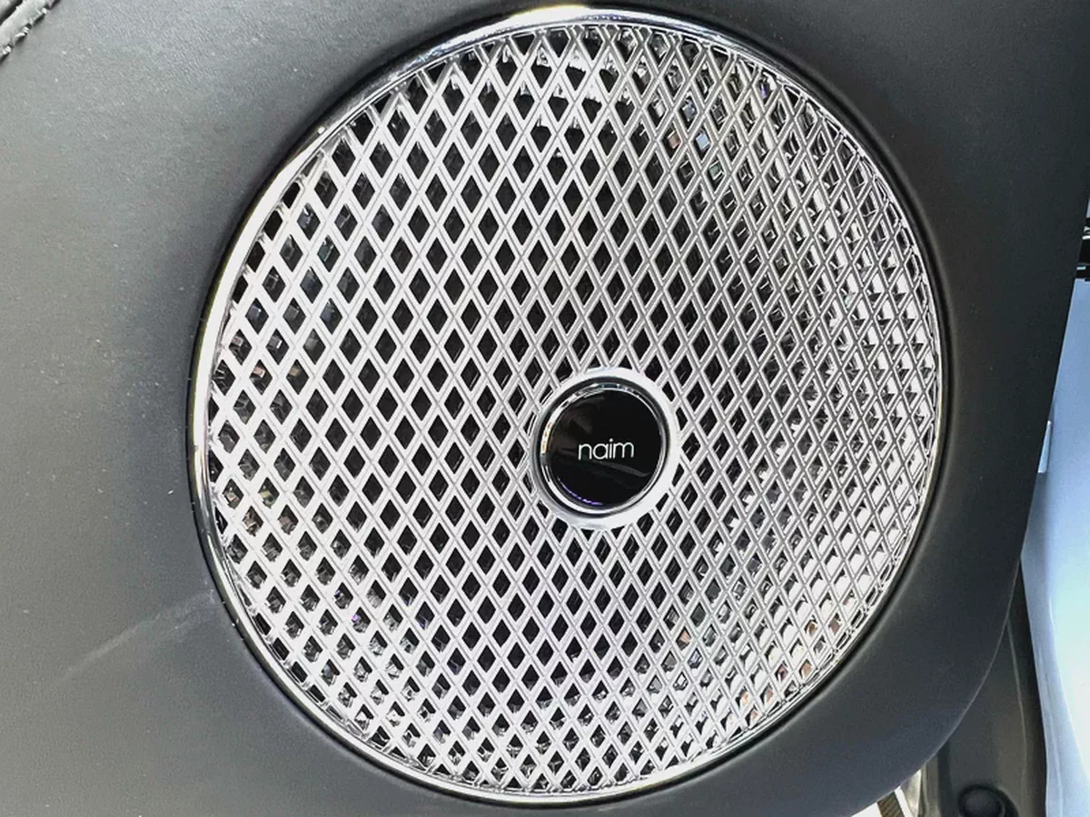 BENTLEY CONTINENTAL GT V8 *ORIGINAL MANSORY* / 2023 / BRAND NEW / FULL CARBON FIBER EXTERIOR-12-12