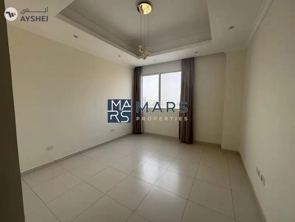 | Luxerious 4 Bedroom Villa | Big Garden |