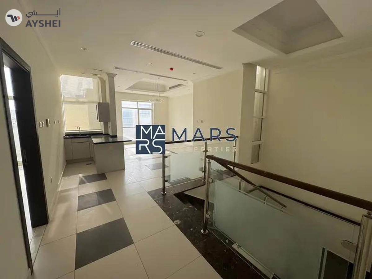 | Luxerious 4 Bedroom Villa | Big Garden |-18-18
