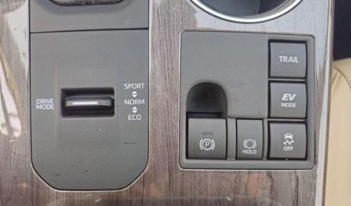 Toyota Highlander LTD HEV Toyota Highlander 2024 TOYOTA HIGLANDER LIMITED HYBRID 2.5L-19-0