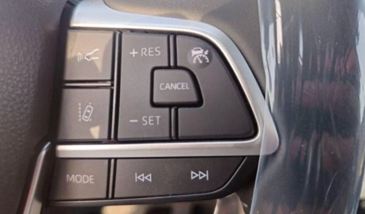 Toyota Highlander LTD HEV Toyota Highlander 2024 TOYOTA HIGLANDER LIMITED HYBRID 2.5L-20-0