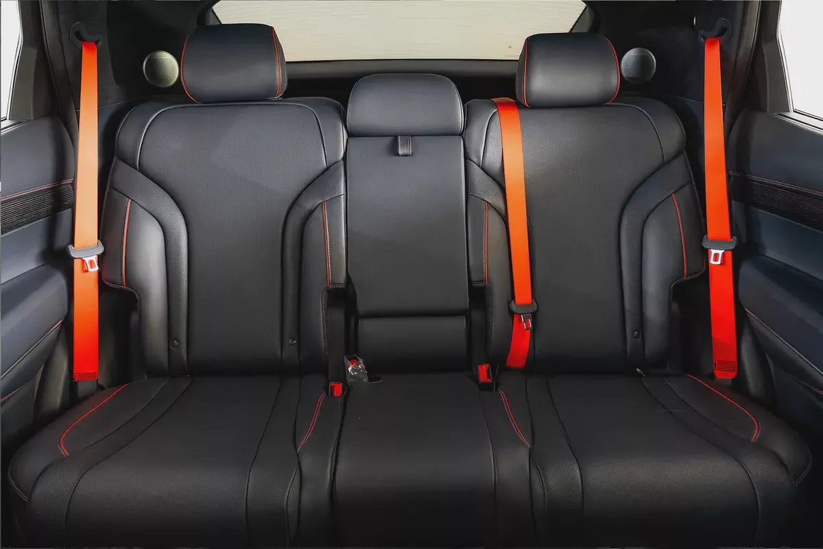 AED 5,013 / 60 months | 0% DP | 2025 GENESIS GV80 4WD 3.5T Coupe / Full Agency Service History-12-12