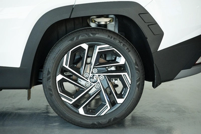HYUNDAI TUCSON 1.6 TURBO PREMIER PLUS GCC-24