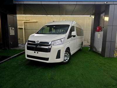 Toyota Hiace GL PASSENGER/ PATROL MANUAL/ 3.5 V6/ LOW MILEAGE-0