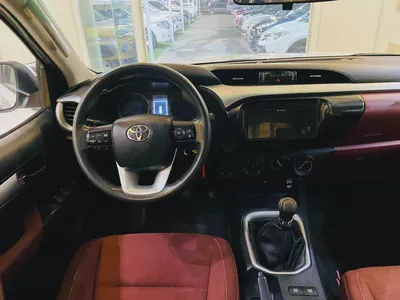 Toyota Hilux SR5 2020 GCC Specs - Excellent Condition-10