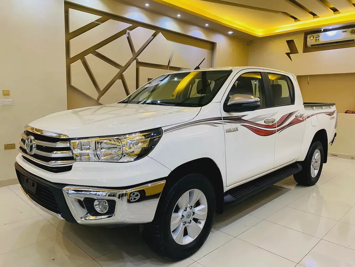 Toyota Hilux SR5 2020 GCC Specs - Excellent Condition-13-13