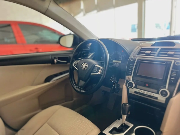 GCC Specs Toyota Camry SE 2017 - Excellent Condition